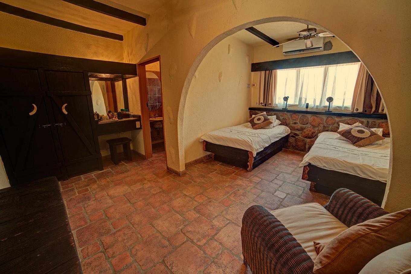 Mount Etjo Safari Lodge Kalkfeld Exterior photo