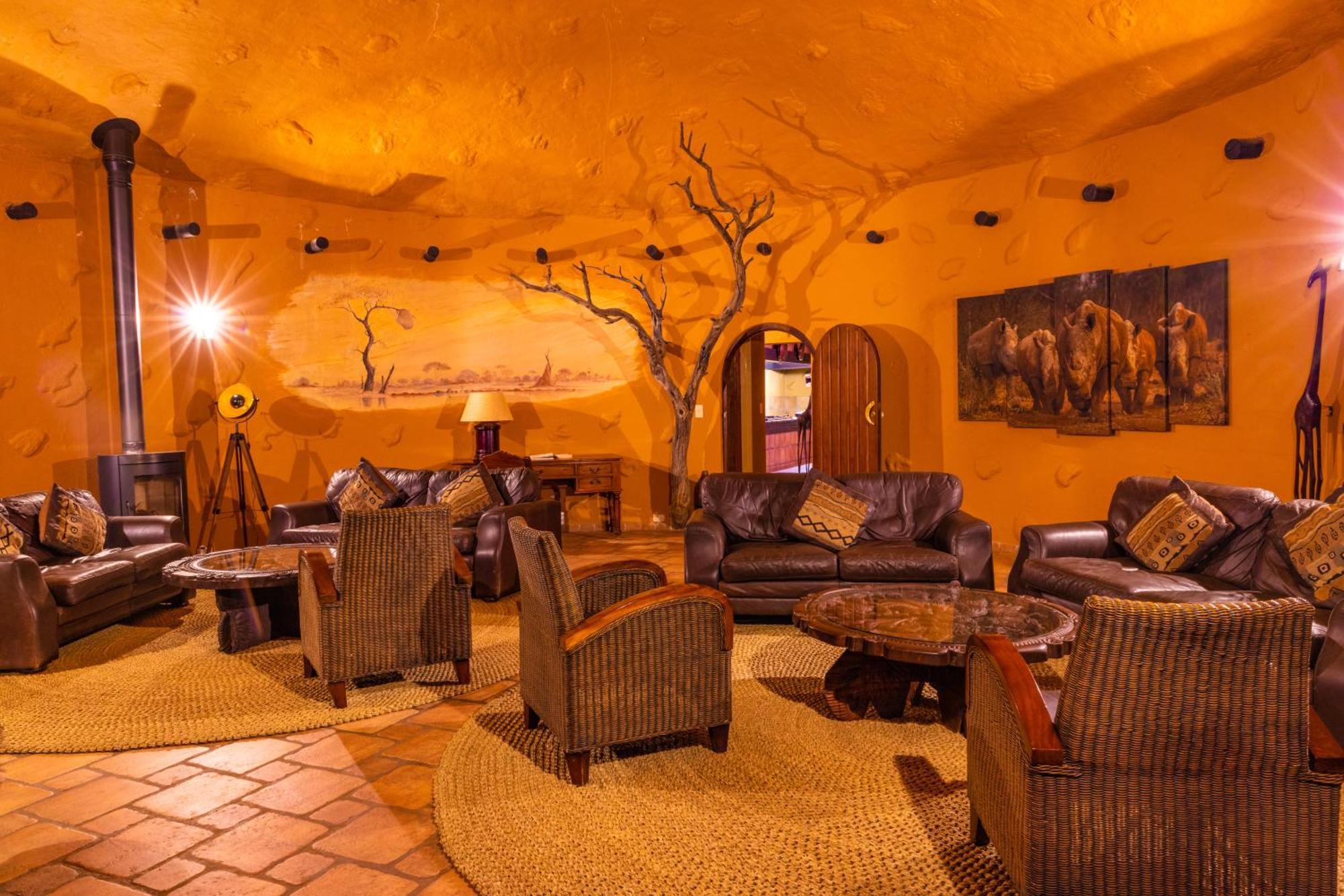 Mount Etjo Safari Lodge Kalkfeld Exterior photo